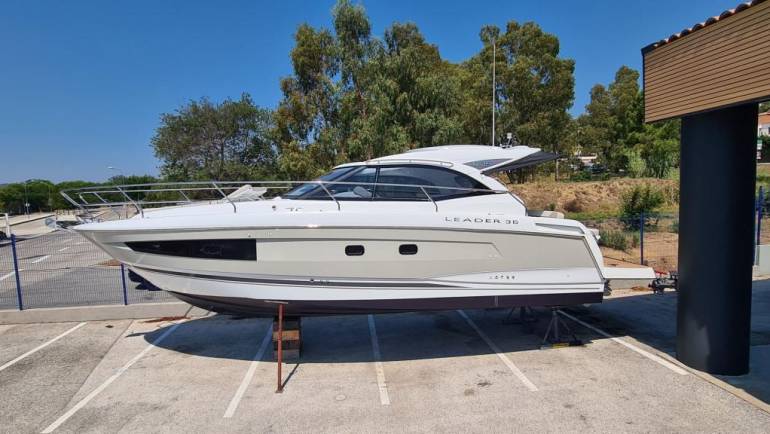 JEANNEAU LEADER 36